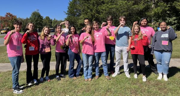 FBLA club members pose for a picture.