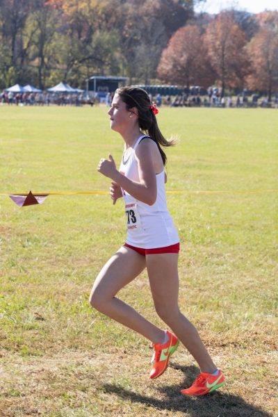Savannah Seidel running at the cross country state meet at Salem.