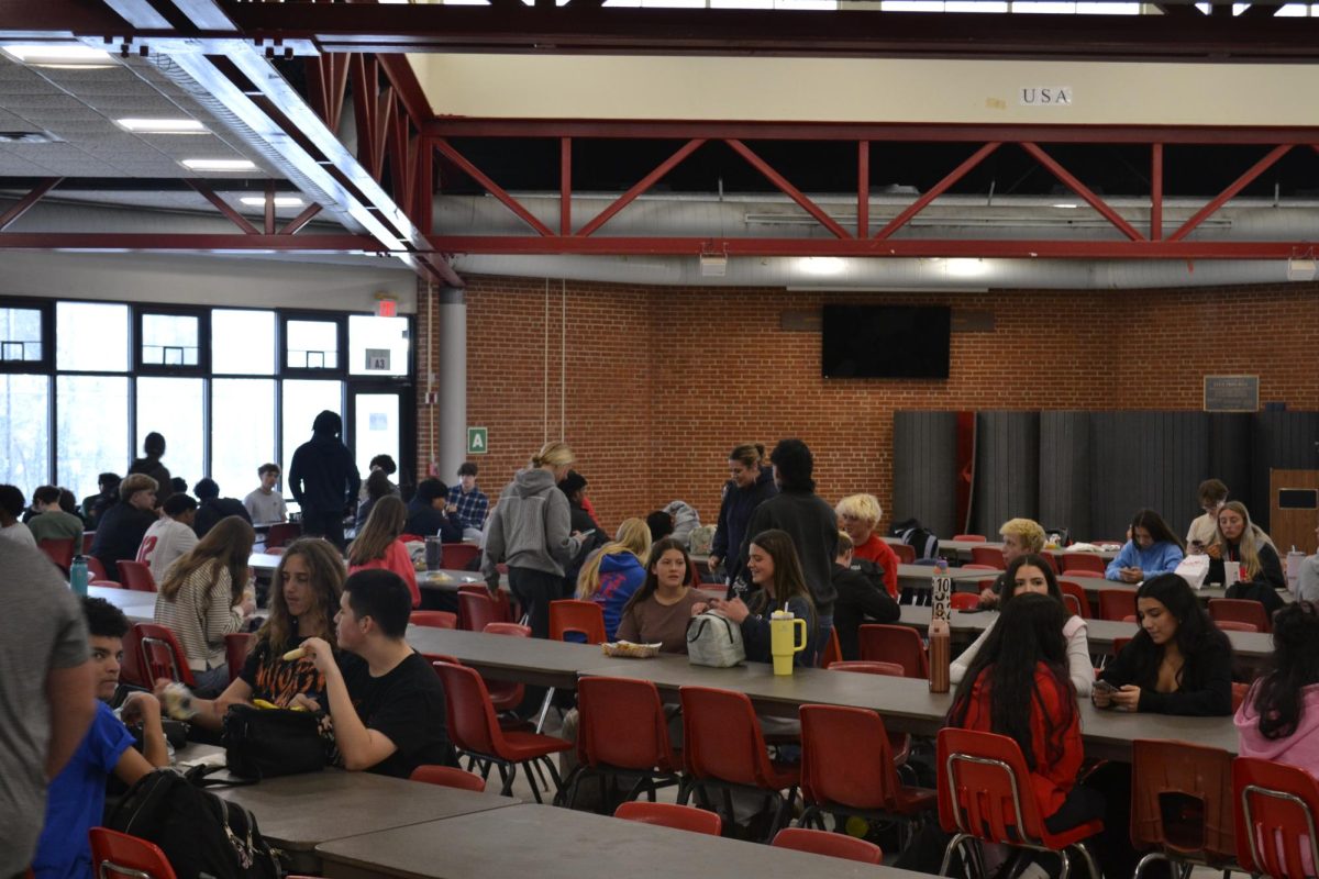 Students enjoying lunch in the Fauquier High School cafeteria.